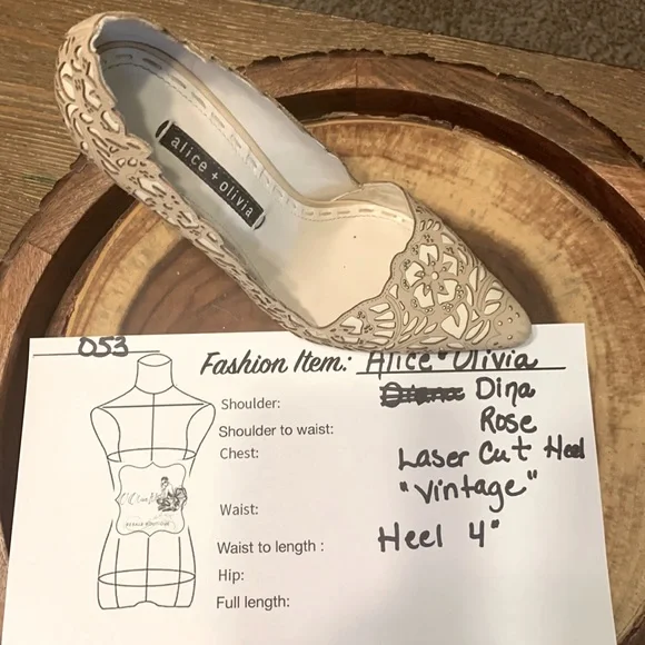 Alice & Olivia Dina Rose Laser Cut Hard to find  size 37 - Picture 16 of 16